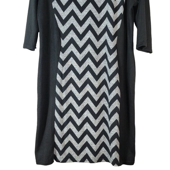 Derek Heart Plus Chevron Dress Black Size 2X Knee Gray Panel Half Sleeve Knit - Picture 3 of 6